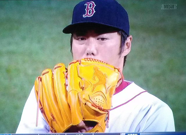 koji_uehara_glove