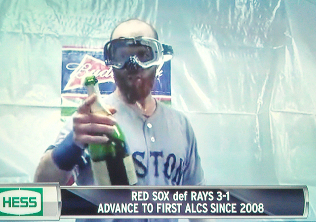 pedroia_champagne